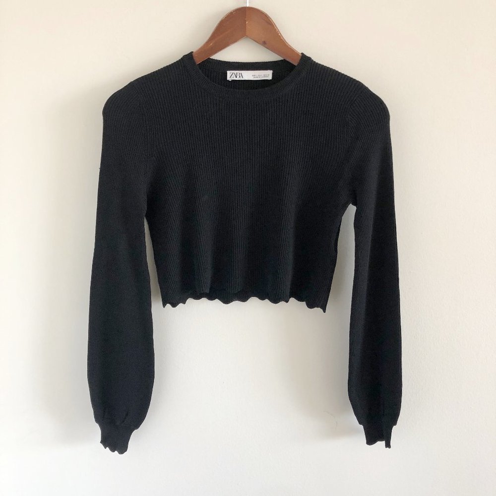 Zara Black Ribbed Crop Knit Top Small Scallop Hem Crewneck